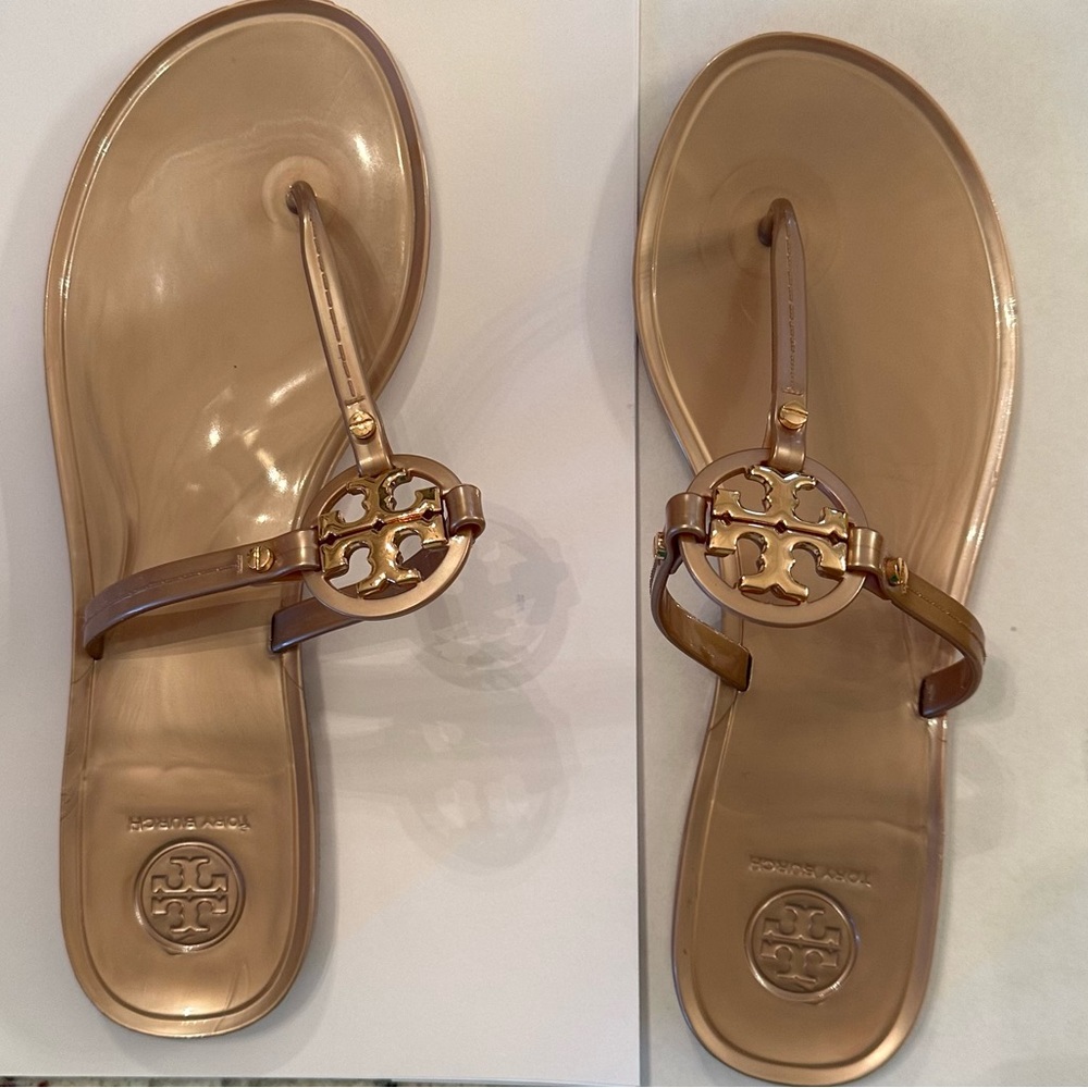 Tory Burch Mini Miller Jelly Thong Rose Gold